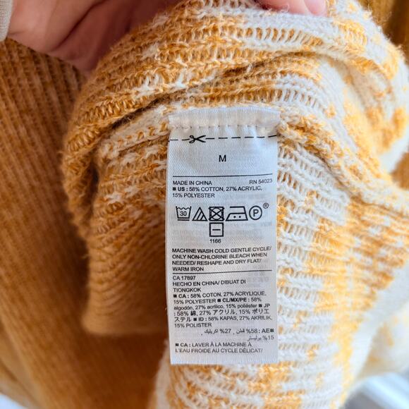 Old Navy Fair Isle Knit Yellow Medium Open Front Cardigan Sweater Women's - Picture 7 of 7